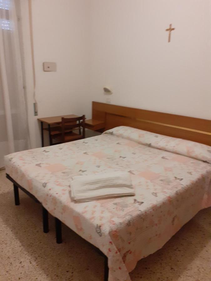 Hotel Rossini Rimini Ngoại thất bức ảnh